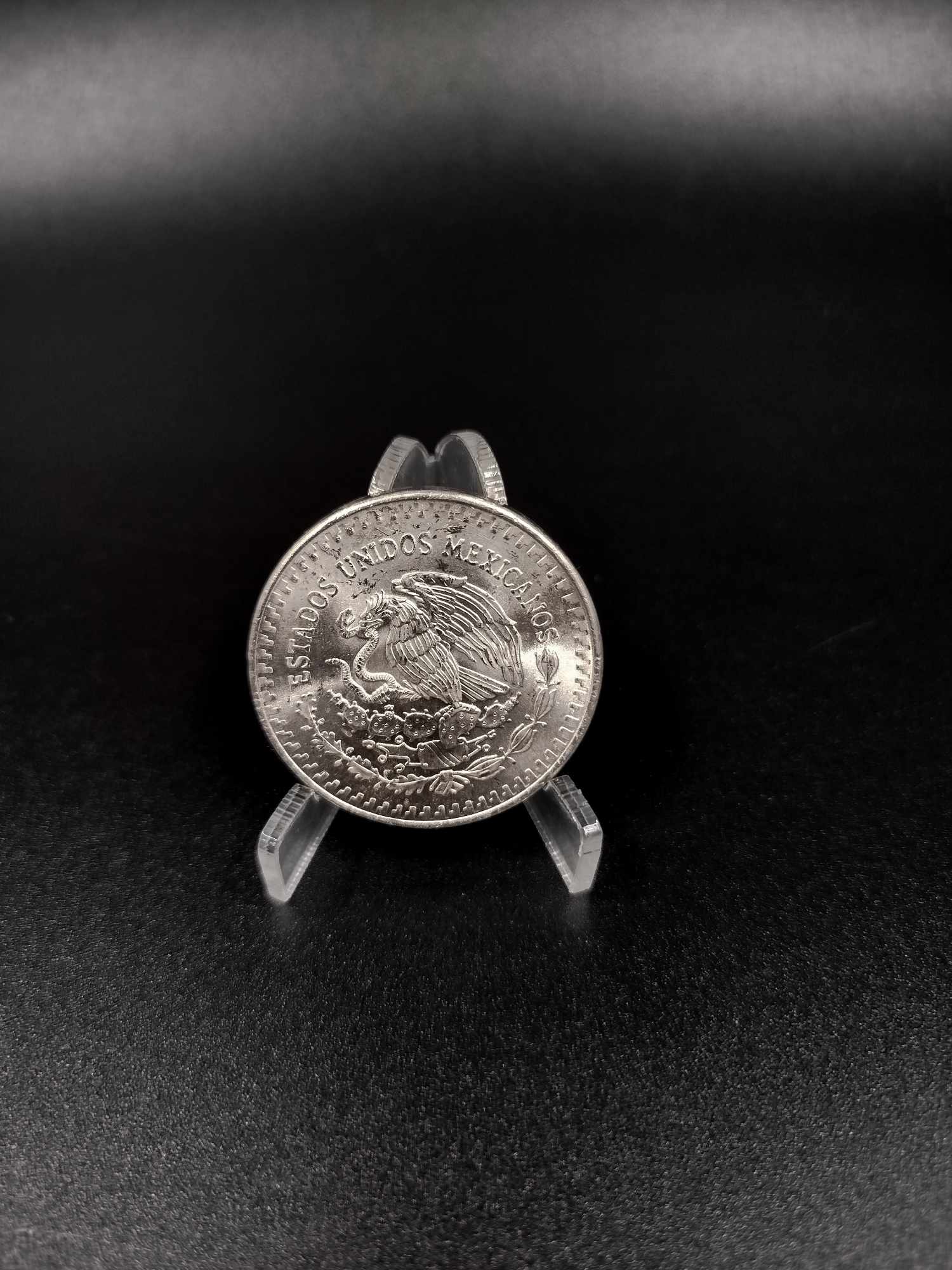 Libertad 1982 Pierwsza moneta z serii 1 oz srebro 999